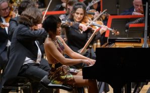 Yuja Wang treu fum del piano amb Rakhmàninov